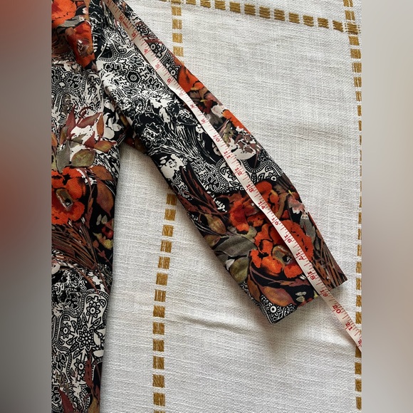 Long Floral Collarless Blazer Jacket - Picture 7 of 12